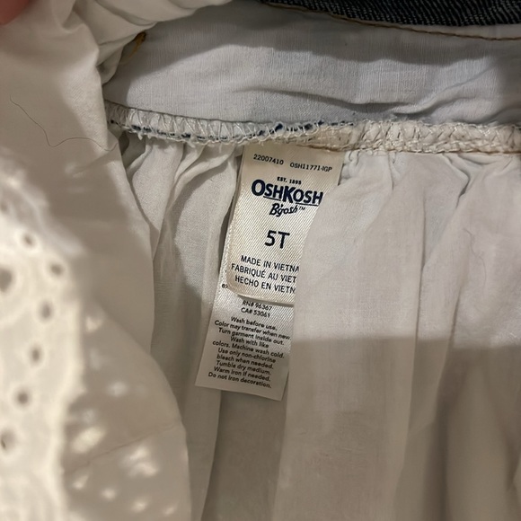 Oshkosh b’gosh toddlers 5t denim and lace overalls jumper dress like new - Picture 8 of 12